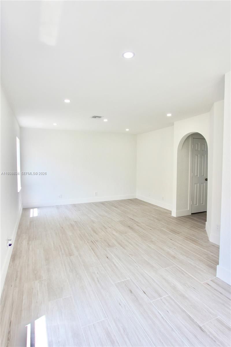 239 NW 107th Ave, Pembroke Pines, FL 33026 Photo