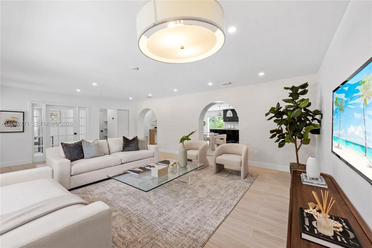 1420 Campamento Ave, Coral Gables, FL 33156 Photo