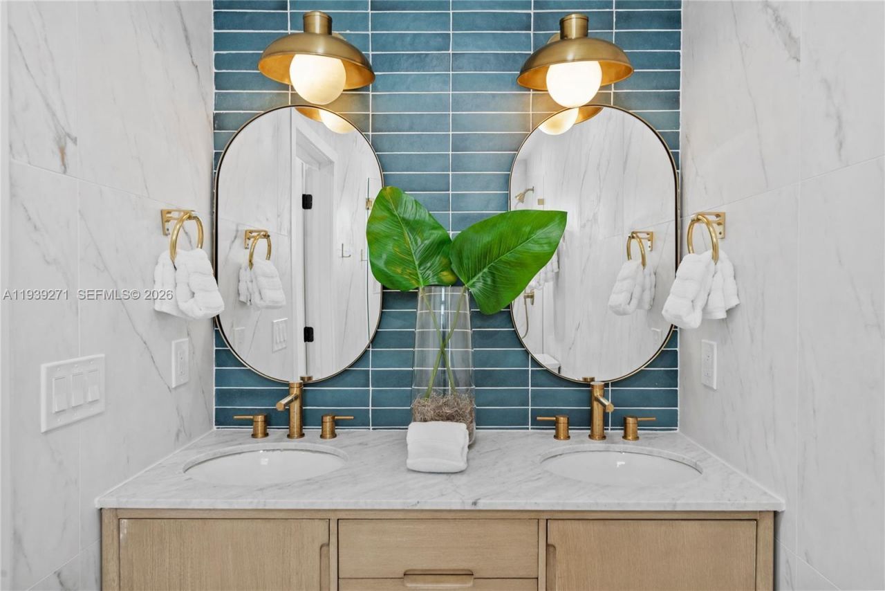 1420 Campamento Ave, Coral Gables, FL 33156 Photo