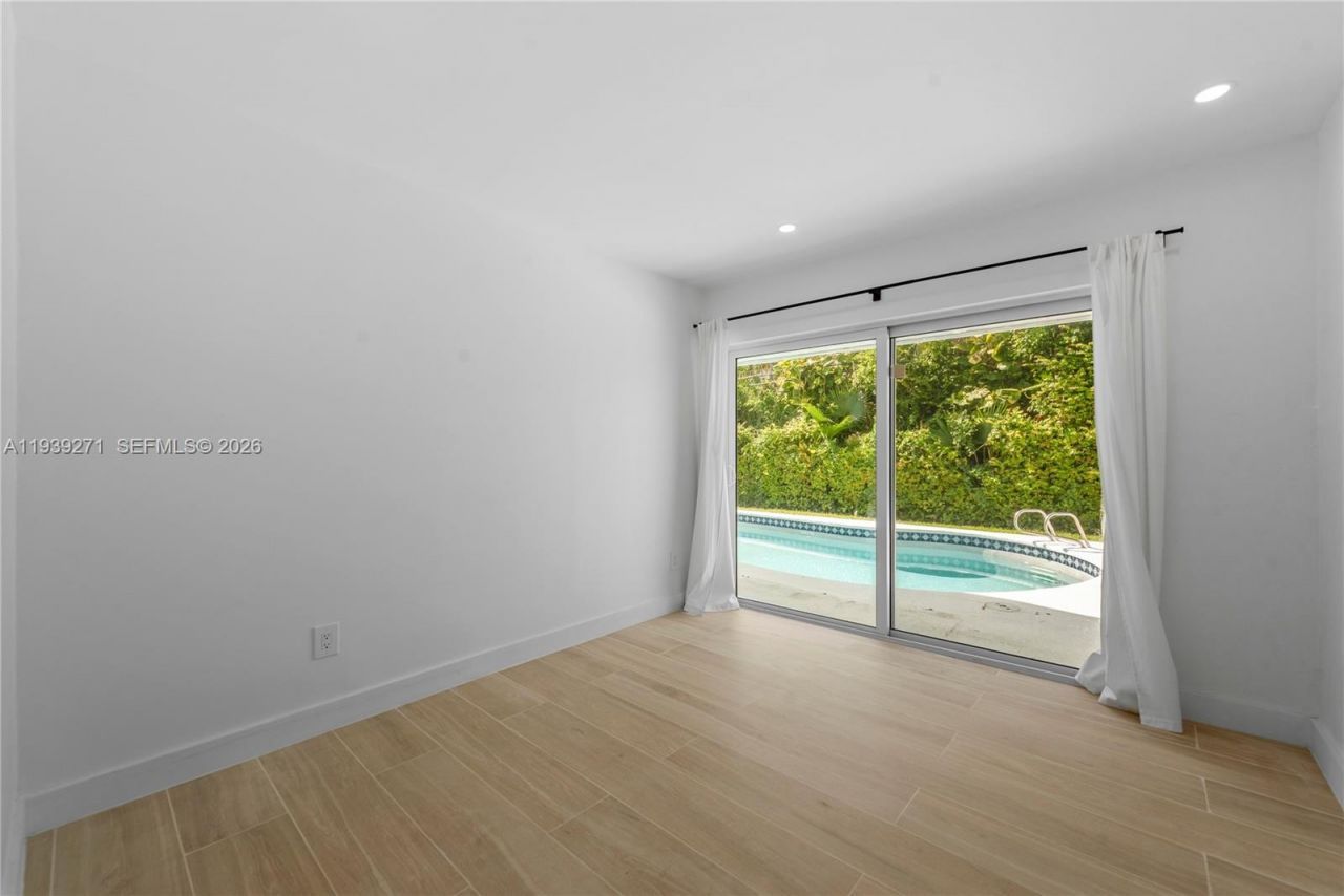 1420 Campamento Ave, Coral Gables, FL 33156 Photo