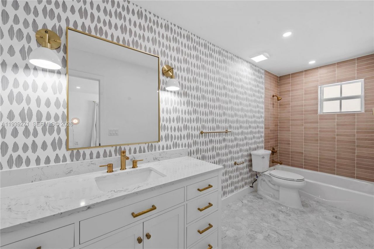 1420 Campamento Ave, Coral Gables, FL 33156 Photo