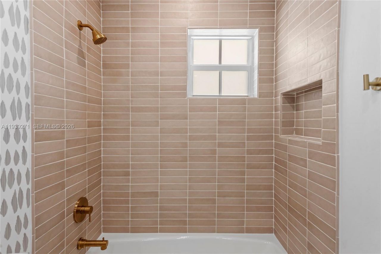 1420 Campamento Ave, Coral Gables, FL 33156 Photo