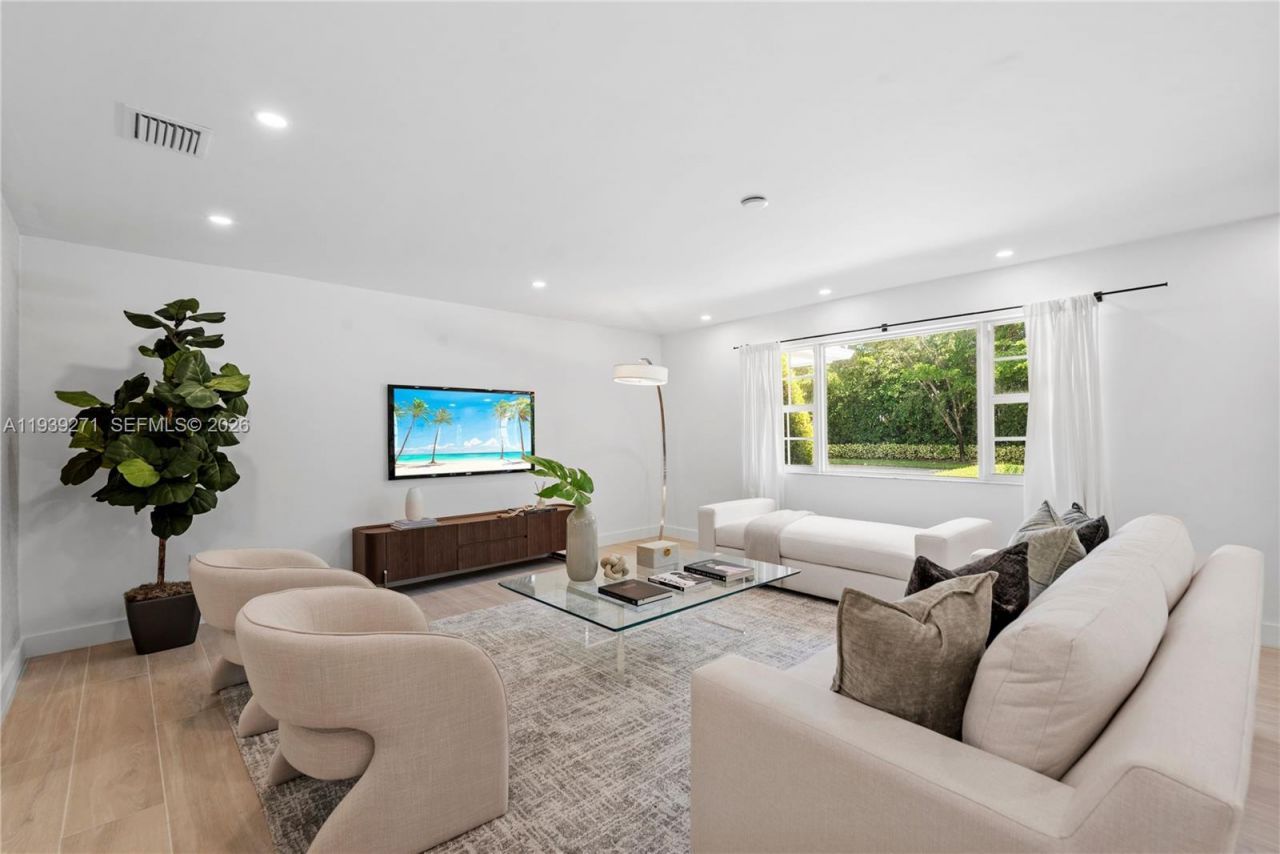 1420 Campamento Ave, Coral Gables, FL 33156 Photo