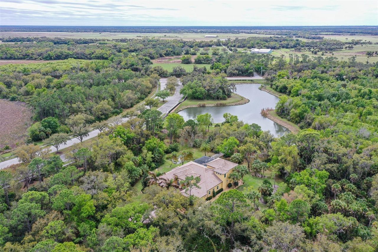 9489 Swaying Branch Road, Sarasota, FL 34241 Photo