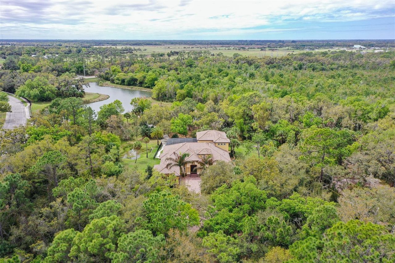 9489 Swaying Branch Road, Sarasota, FL 34241 Photo