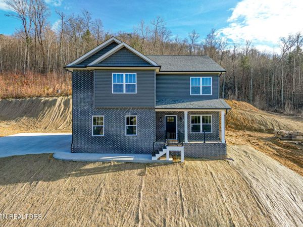 8132 Chestnut Hill Lane, Knoxville, TN 37924