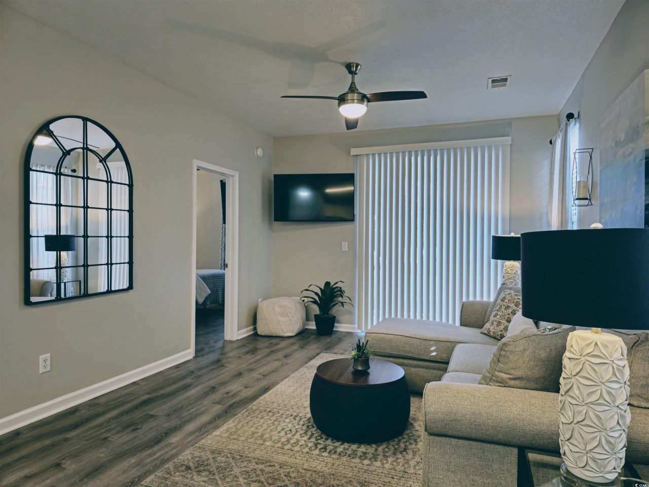 484 River Oaks Dr. Photo 14