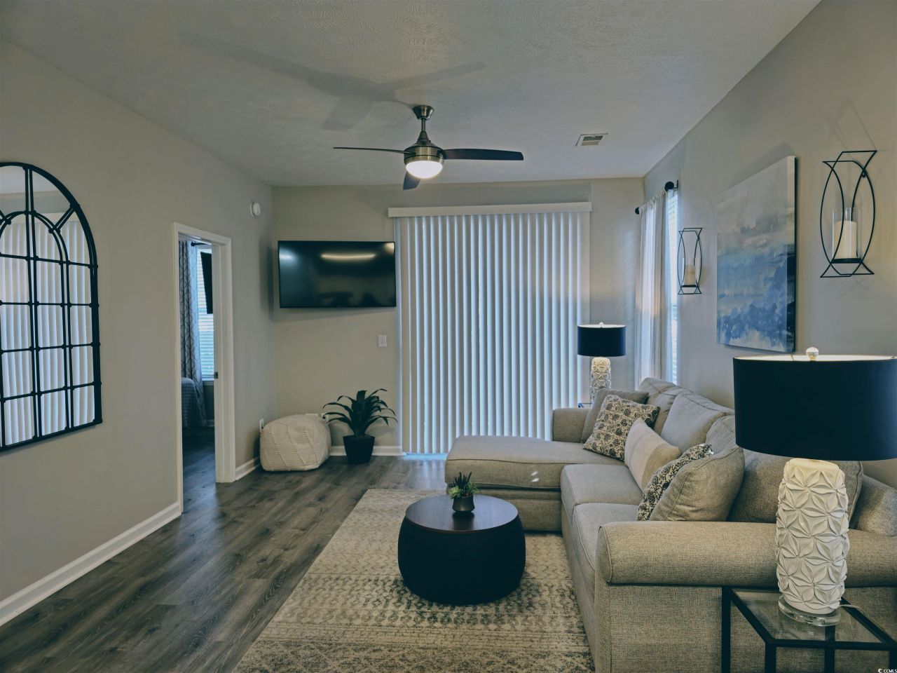 484 River Oaks Dr. Photo 15