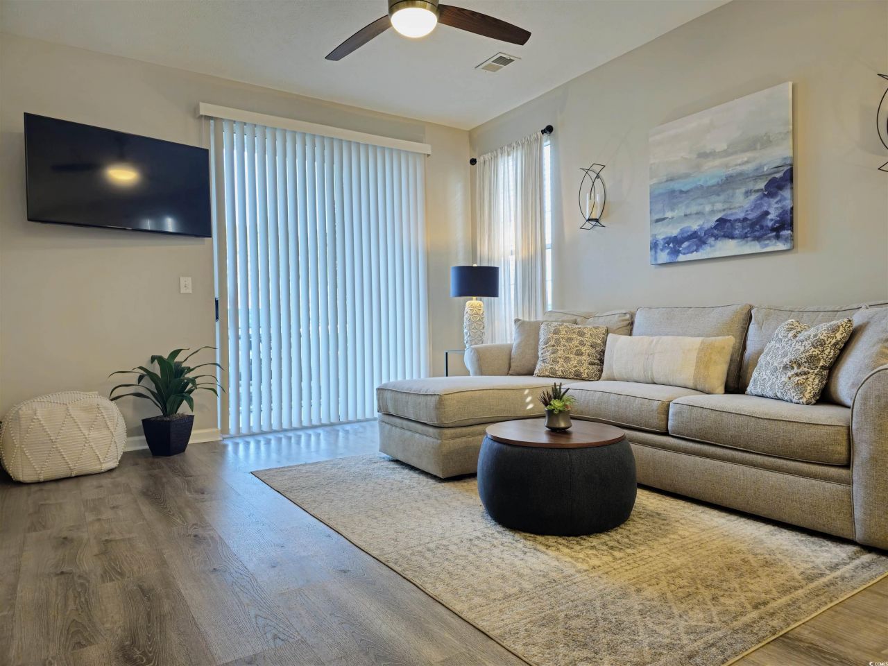 484 River Oaks Dr. Photo 16