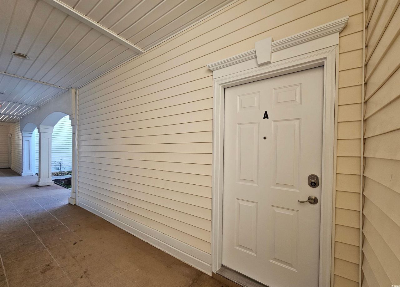 484 River Oaks Dr. Photo 6