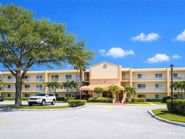 7120 S Devon Dr, Unit 110, Tamarac, FL 33321