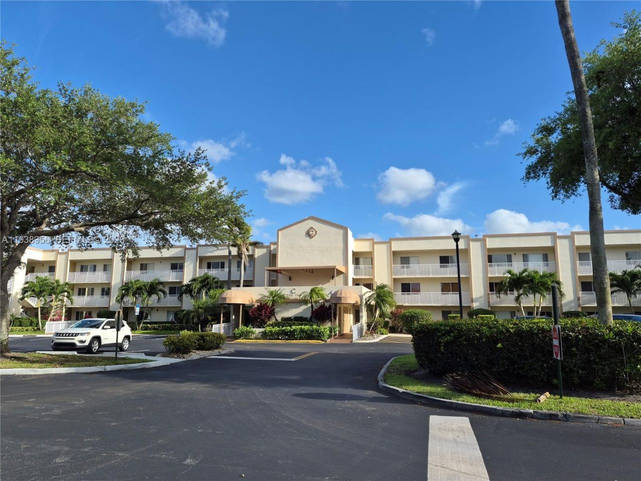7120 S Devon Dr, Unit 110, Tamarac, FL 33321 Photo