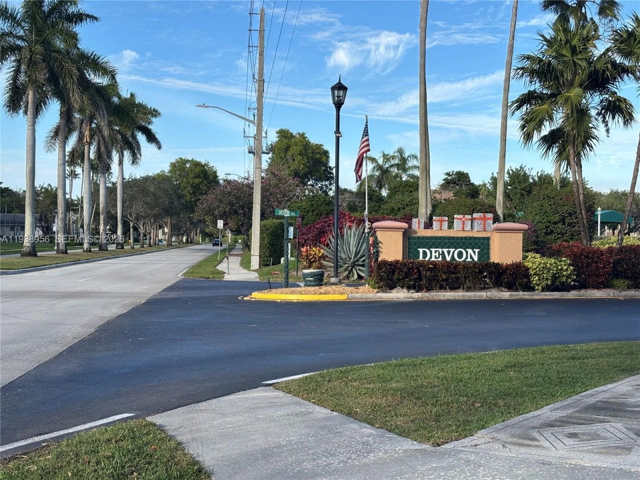 7120 S Devon Dr, Unit 110, Tamarac, FL 33321 Photo