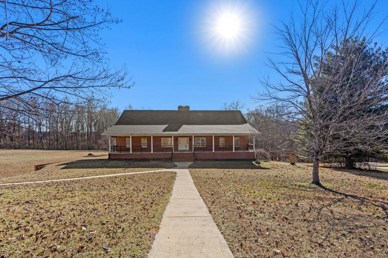 7900 Clara Chase Drive, Ooltewah, TN 37363 Main Photo
