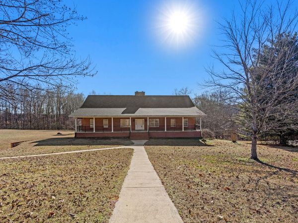 7900 Clara Chase Drive, Ooltewah, TN 37363