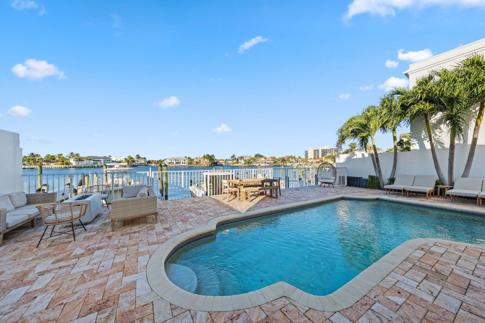 483 Pelican Way, Delray Beach, FL 33483 Photo