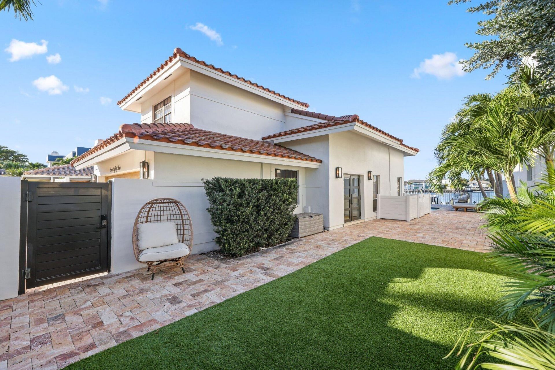 483 Pelican Way, Delray Beach, FL 33483 Photo