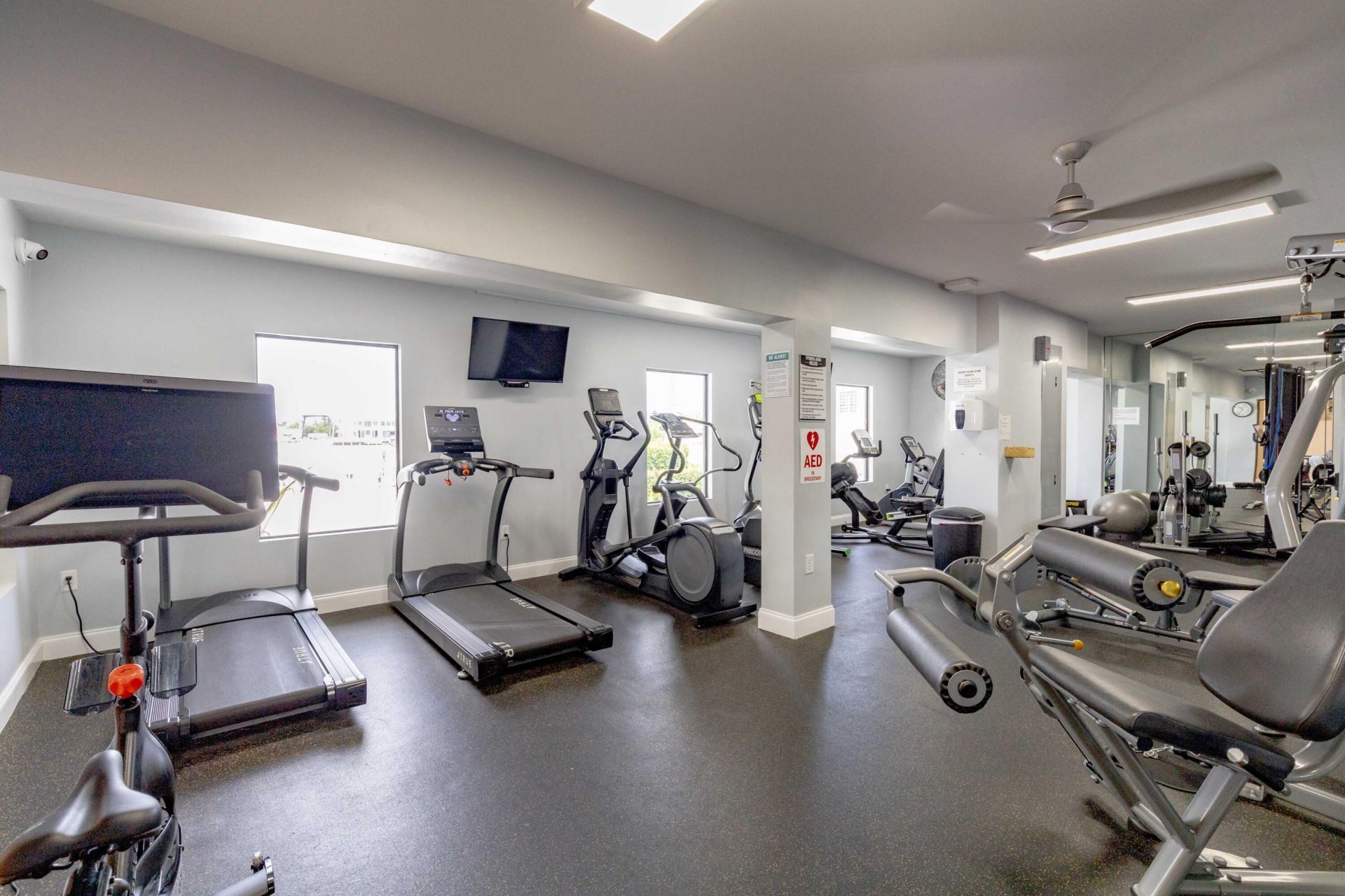 483 Pelican Way, Delray Beach, FL 33483 Photo