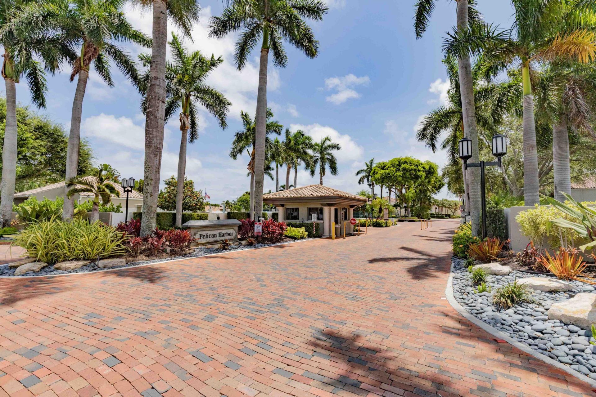 483 Pelican Way, Delray Beach, FL 33483 Photo