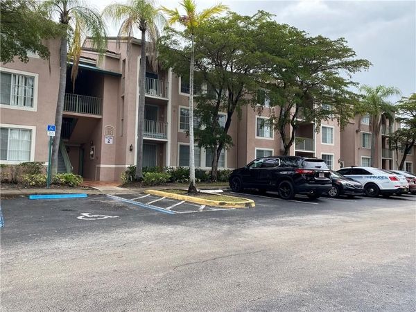 12112 Saint Andrews Place, Unit 205, Miramar, FL 33025