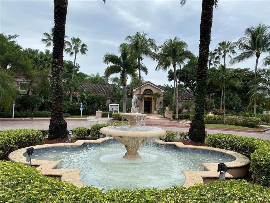 12112 Saint Andrews Place, Unit 205, Miramar, FL 33025 Photo