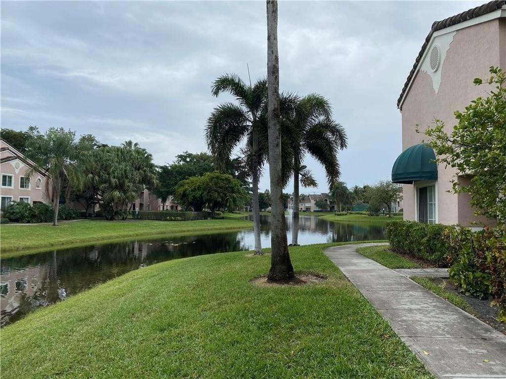 12112 Saint Andrews Place, Unit 205, Miramar, FL 33025 Photo