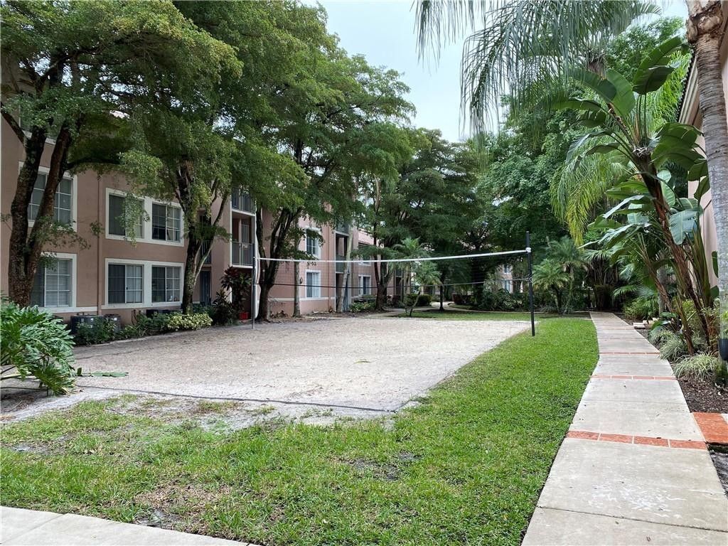 12112 Saint Andrews Place, Unit 205, Miramar, FL 33025 Photo
