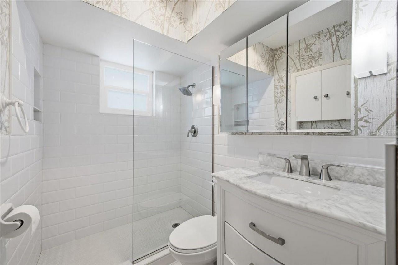 611 Gulf Drive N, Unit C29, Bradenton Beach, FL 34217 Photo