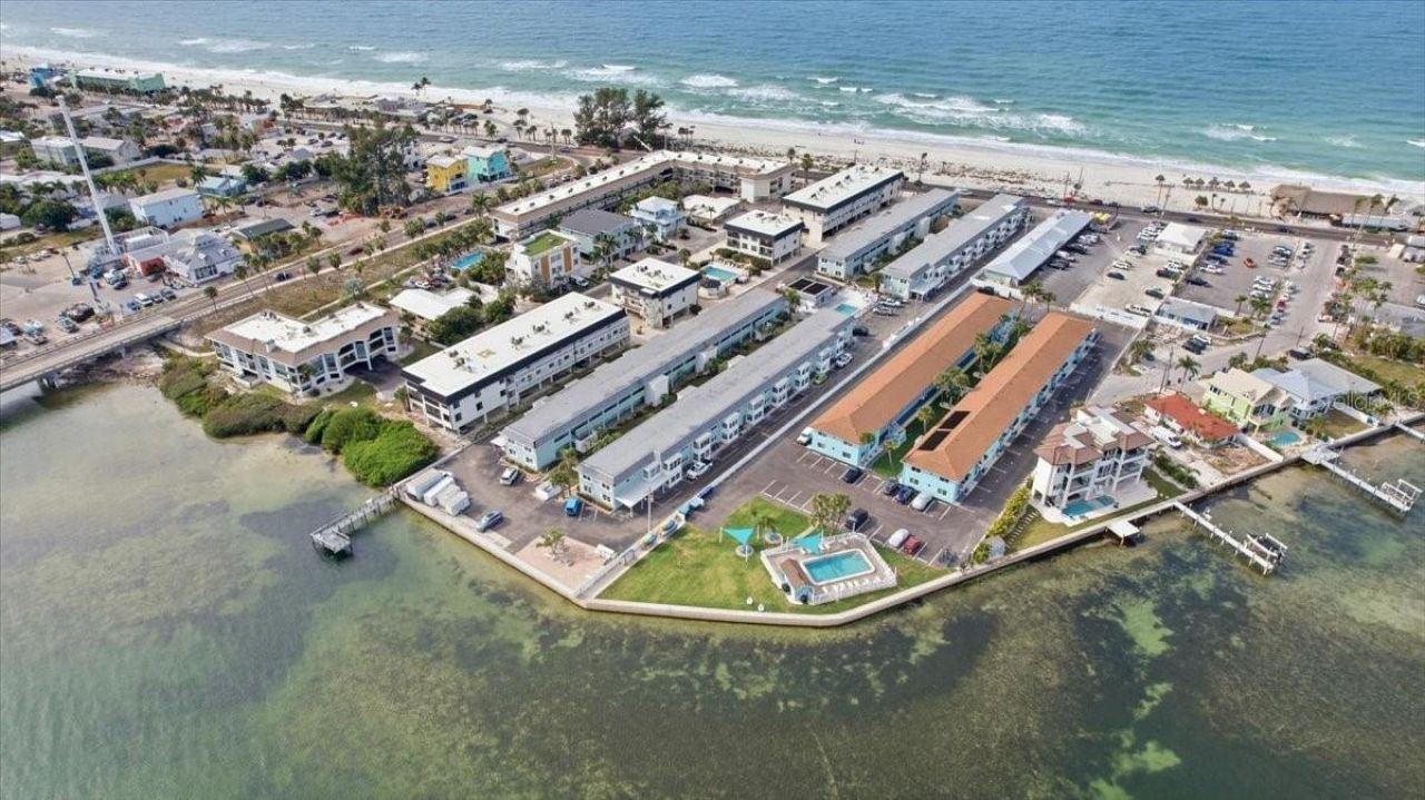 611 Gulf Drive N, Unit C29, Bradenton Beach, FL 34217 Photo