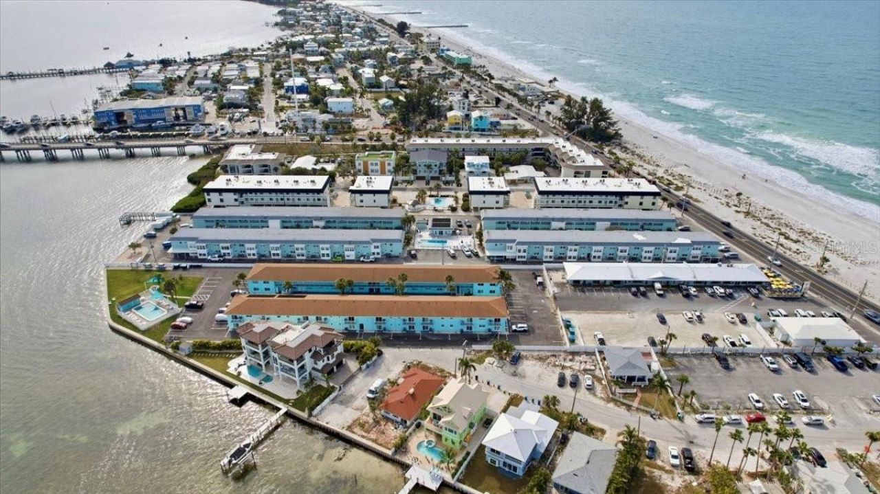 611 Gulf Drive N, Unit C29, Bradenton Beach, FL 34217 Photo