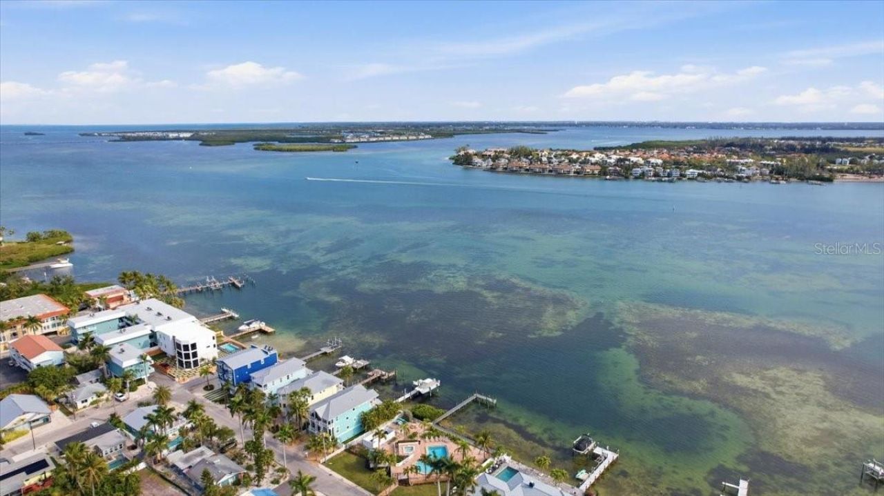 611 Gulf Drive N, Unit C29, Bradenton Beach, FL 34217 Photo