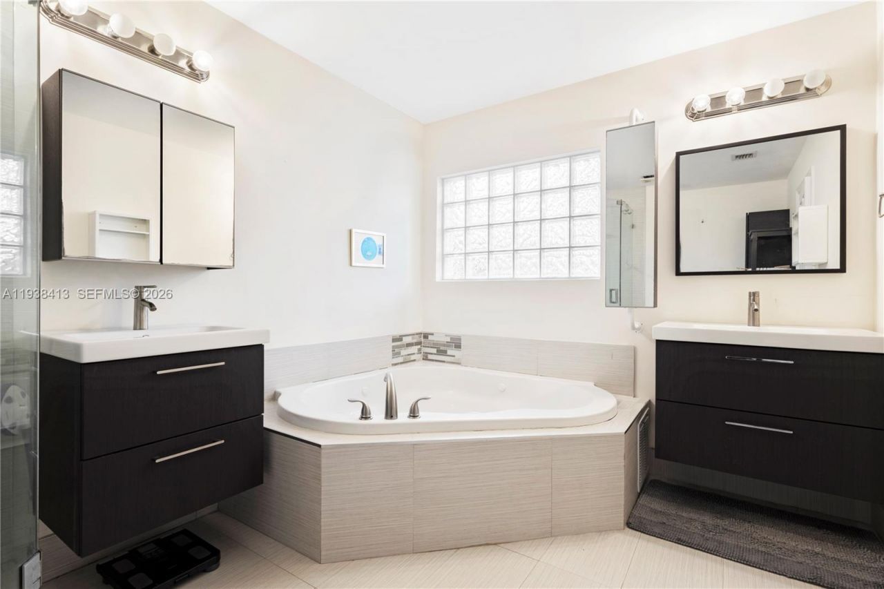 Please Call For Address, Doral, FL 33178 Photo