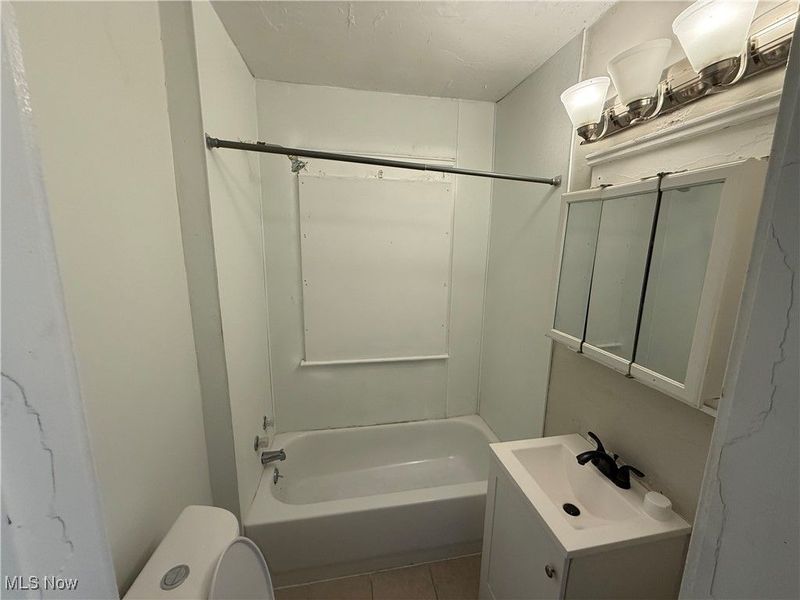 1028 E 146th Street, Cleveland, OH 44110 Photo 16