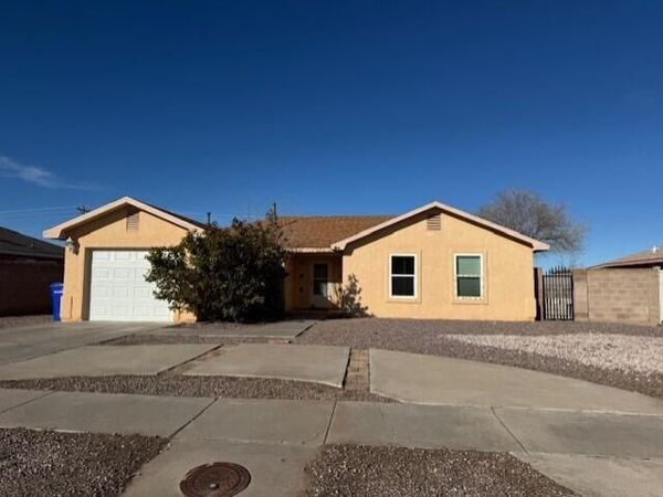 805 Sean Avenue, Socorro, NM 87801