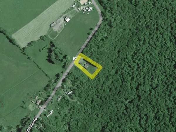 4223 Lobelia Rd, Hillsboro, WV 24946