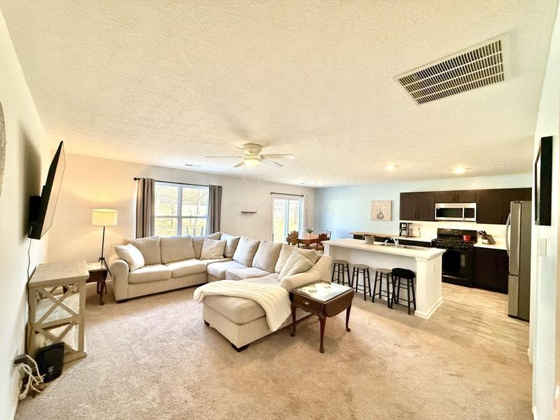 543 Wingate Place N, Mount Sterling, OH 43143 Photo 3