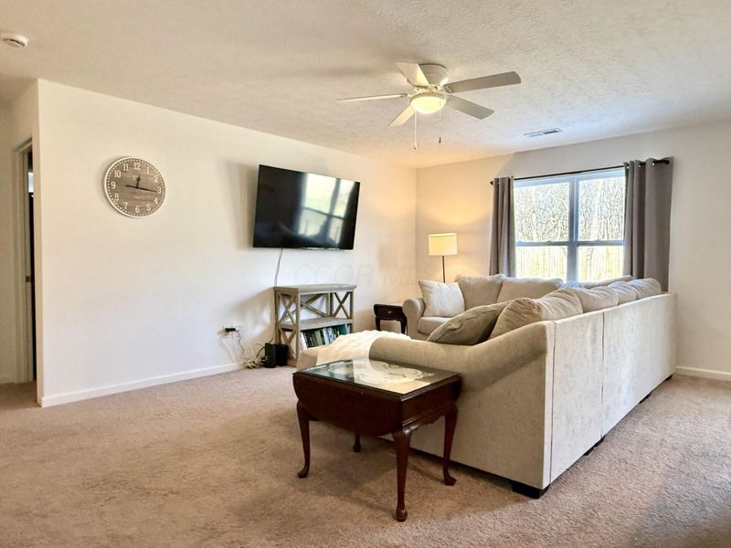 543 Wingate Place N, Mount Sterling, OH 43143 Photo 4