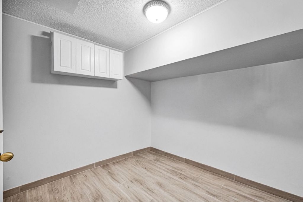 251 W Forest Oak Cir, Davie, FL 33325 Photo