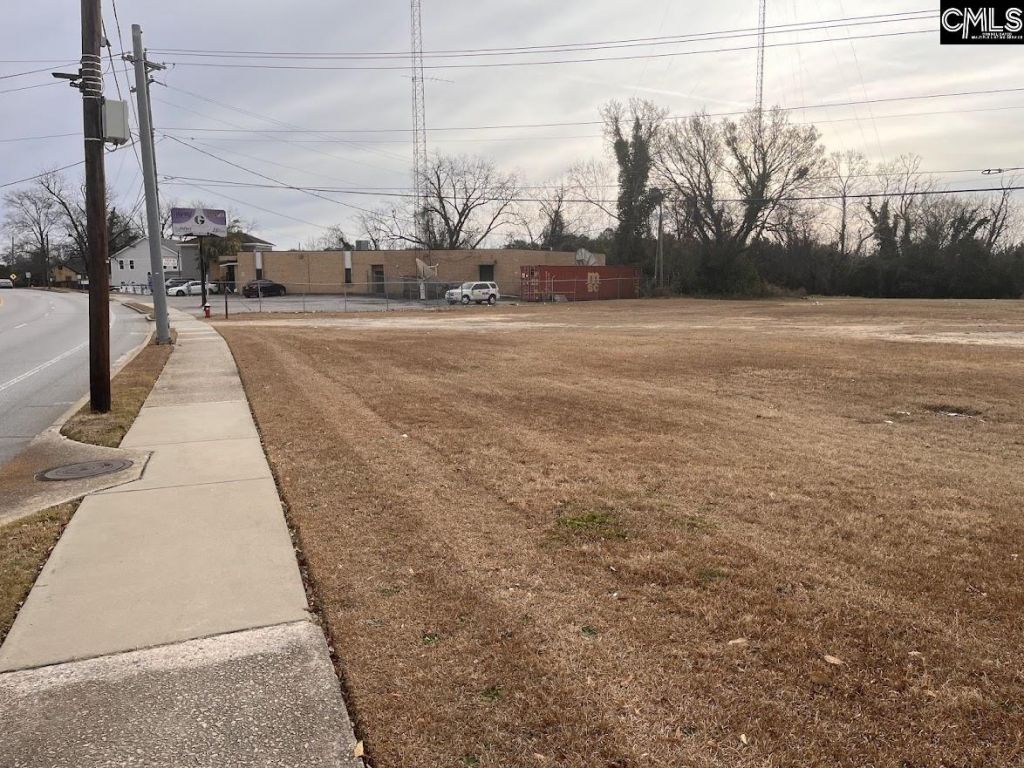 2334 Gervais Street Photo 7