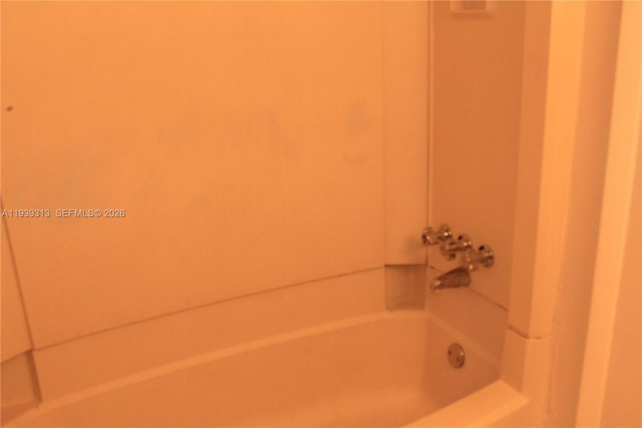 1245 S Flagler Ave , Unit 304, Pompano Beach, FL 33060 Photo