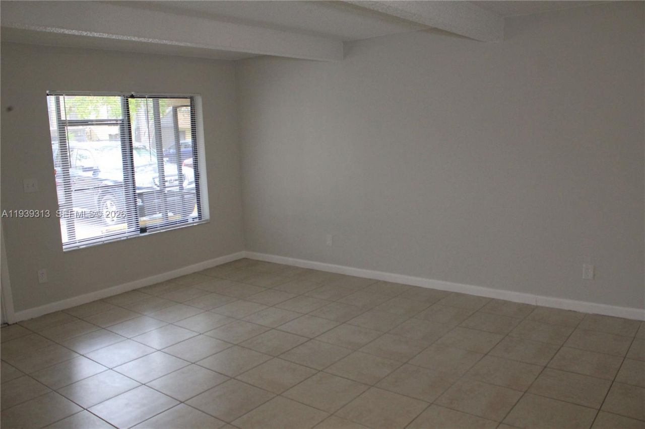 1245 S Flagler Ave , Unit 304, Pompano Beach, FL 33060 Photo