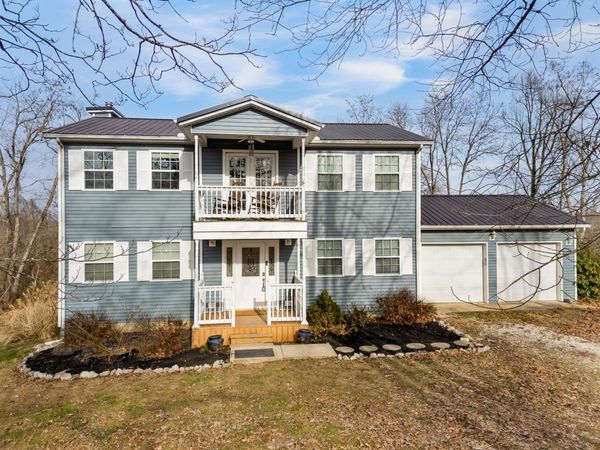 4178 Whitten Ridge Road, Milton, WV 25541