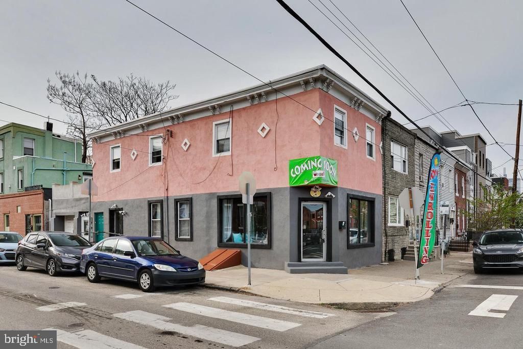 1448 S 17th Street, Philadelphia, PA 19146 Main Photo