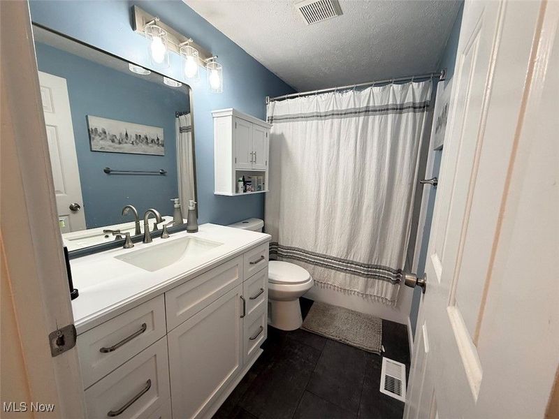 915 Sturbridge Drive, Medina, OH 44256 Photo 18