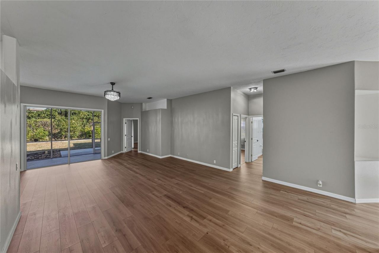 4346 Breckenridge Way, Unit 5, Sarasota, FL 34235 Photo