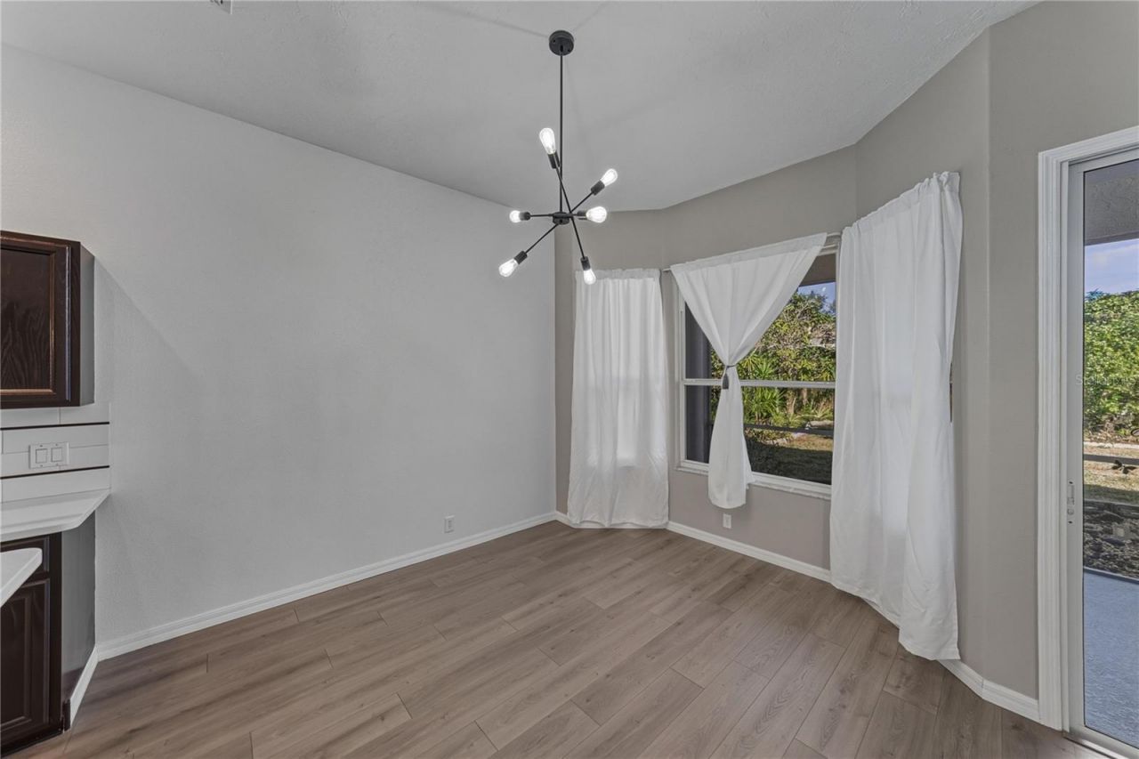 4346 Breckenridge Way, Unit 5, Sarasota, FL 34235 Photo