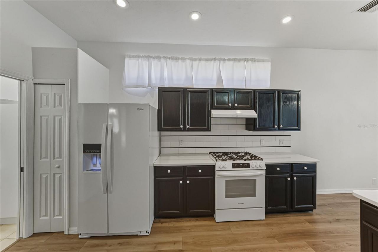 4346 Breckenridge Way, Unit 5, Sarasota, FL 34235 Photo