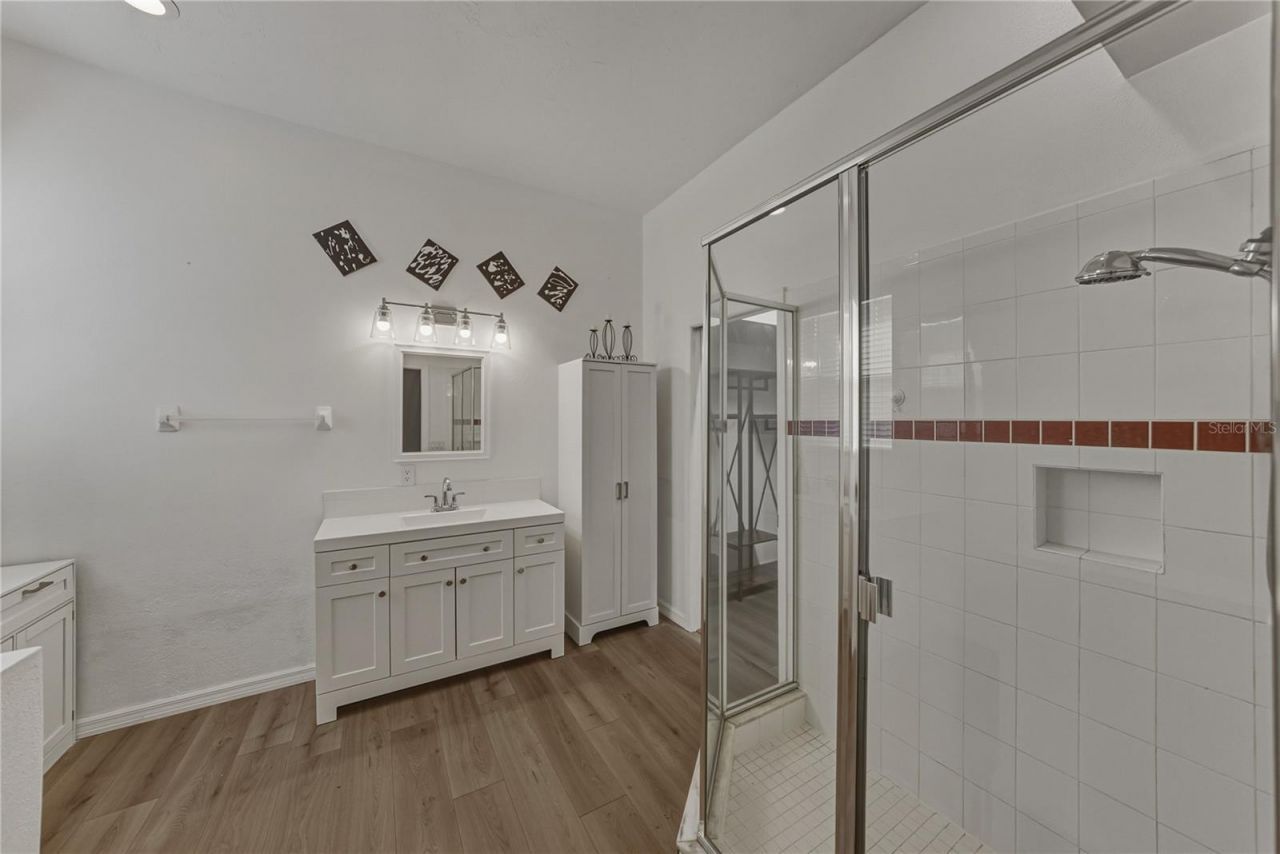 4346 Breckenridge Way, Unit 5, Sarasota, FL 34235 Photo