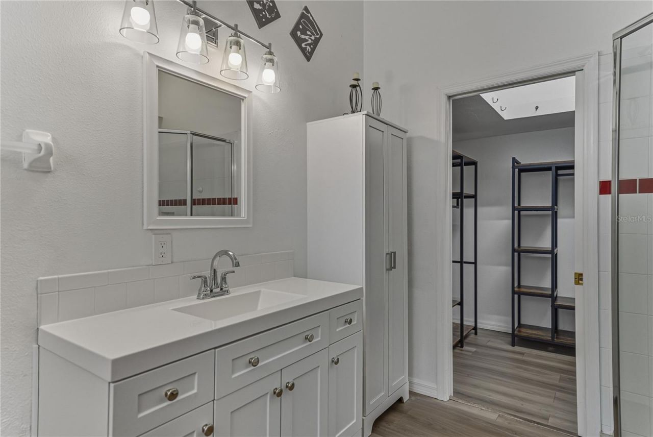 4346 Breckenridge Way, Unit 5, Sarasota, FL 34235 Photo