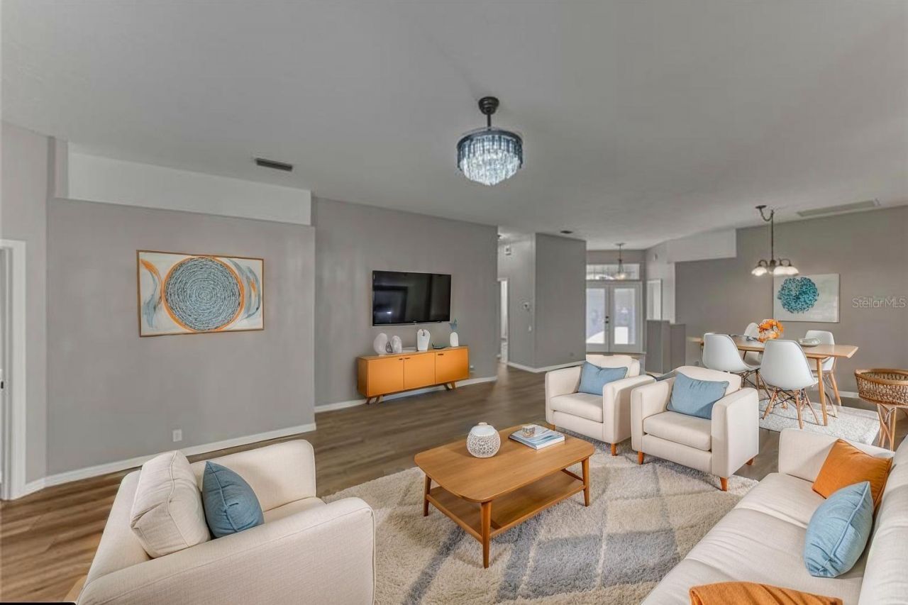 4346 Breckenridge Way, Unit 5, Sarasota, FL 34235 Photo